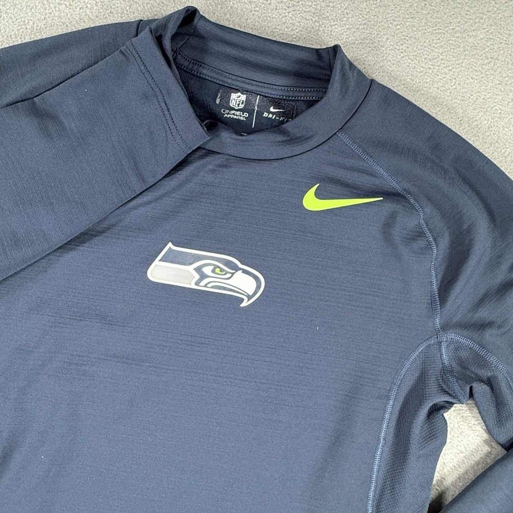 Seattle Seahawks Nike Dri Fit Pro Combat Hyperwarm Team Issued LS Shirt Size XL